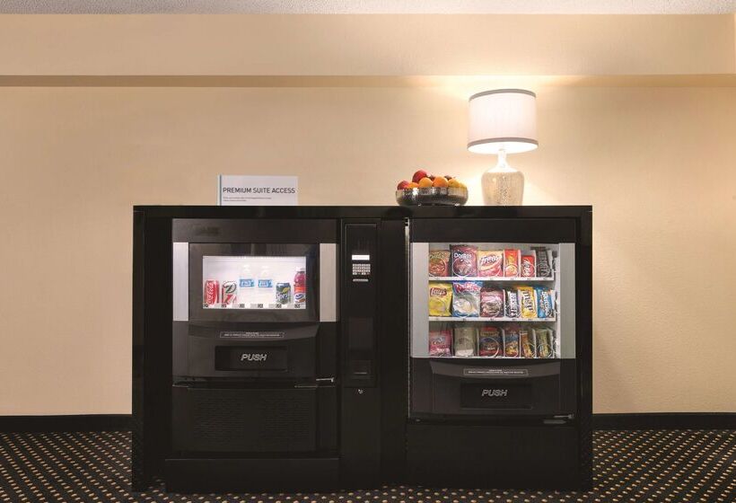 호텔 Embassy Suites By Hilton Chicago Naperville