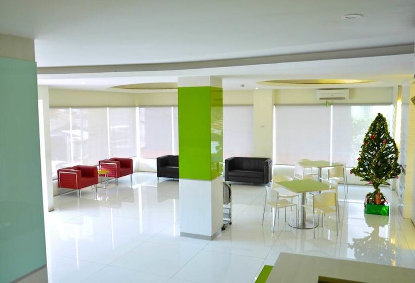 هتل Everbright Ambon