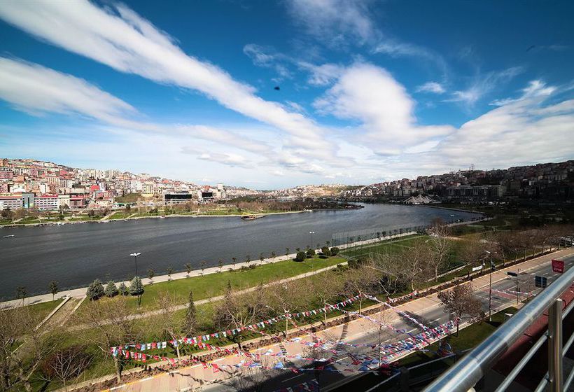 فندق Festinn Suites Golden Horn