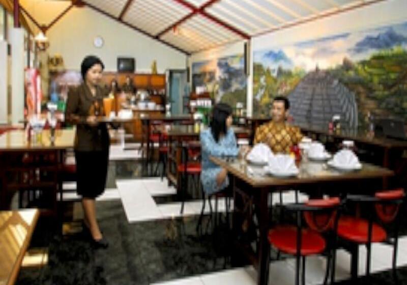 Szálloda Merdeka Madiun