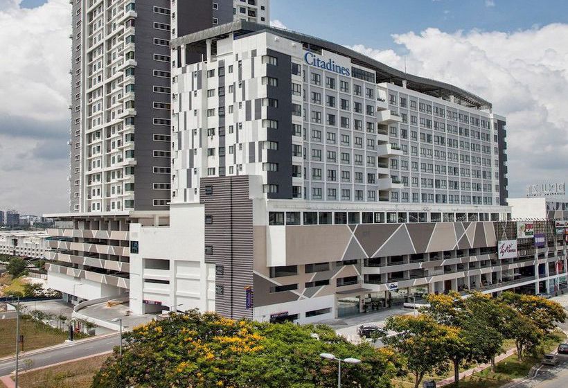 هتل Fox Lite  Dpulze Cyberjaya