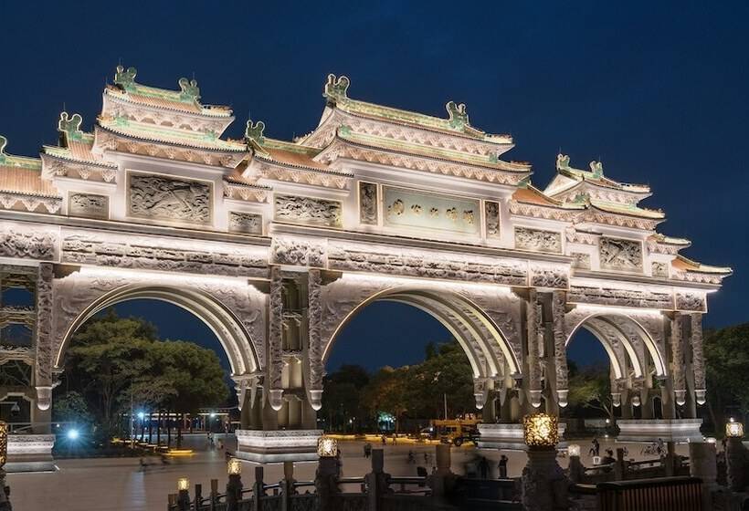 Отель Holiday Inn Express Shunde Daliang, An Ihg