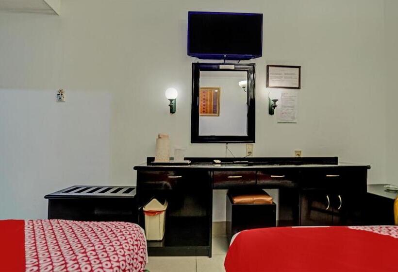 هتل Oyo 91805  Wisma Bari