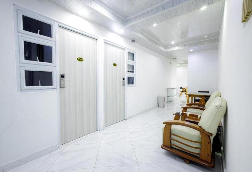 Urbanview Hotel Kota Tua Jakarta