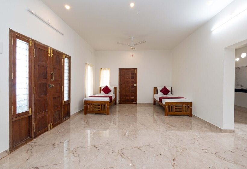 ペンション Bairava Bliss Inn   Rameswaram