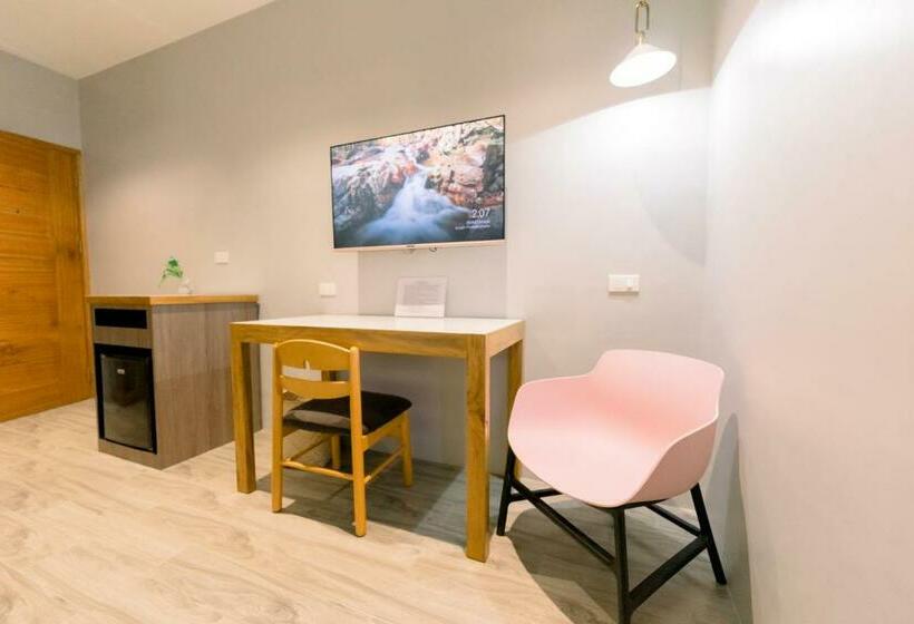 ホテル Madonna Hometel And Suites New Pandan
