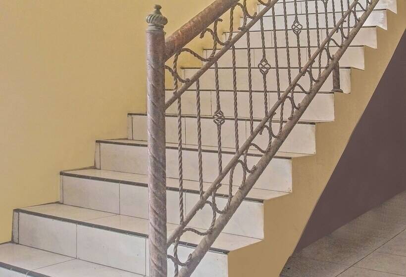 فندق Spot On 91786 Kilana Homestay