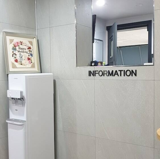 酒店 Namuneulno
