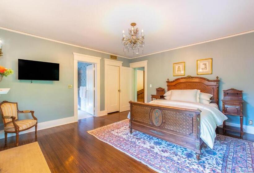 Martha S Bed And Breakfast