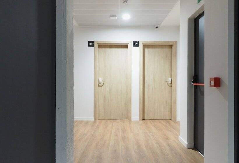 فندق صغير Micampus San Mamés Students Residence