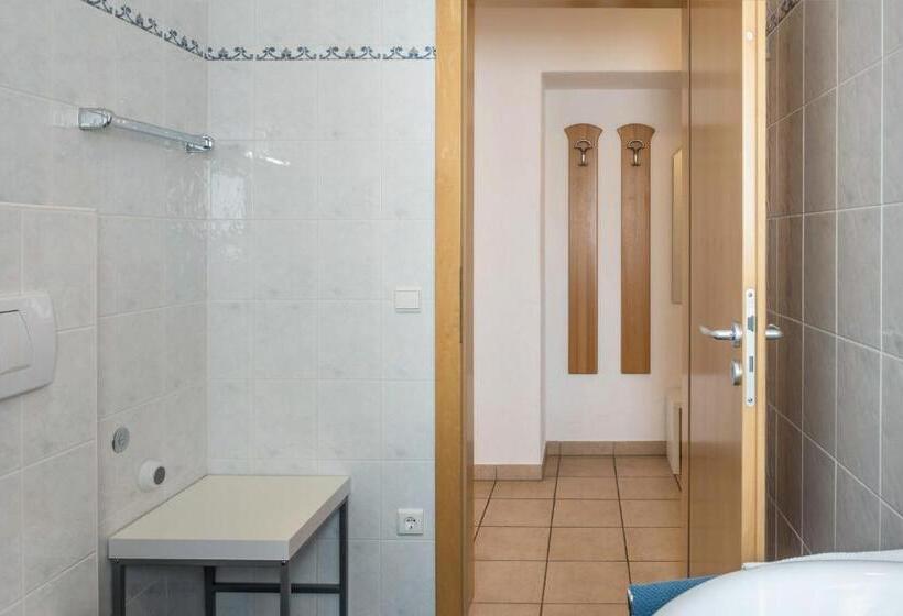 هتل Valtlhof   Apt 2