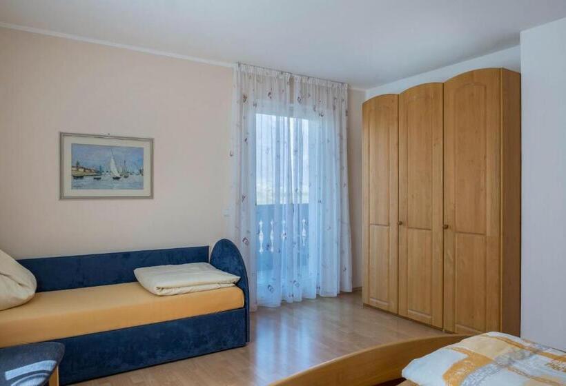 هتل Valtlhof   Apt 2