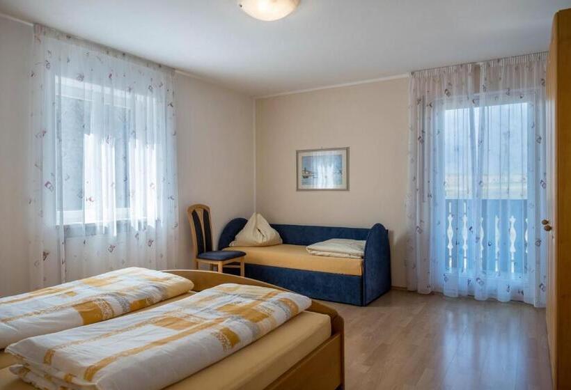 هتل Valtlhof   Apt 2