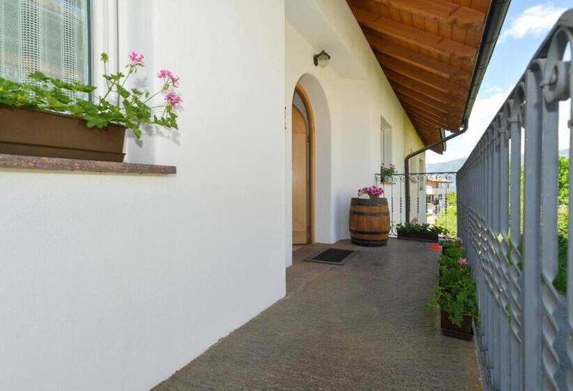 هتل Valtlhof   Apt 2