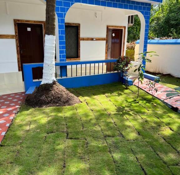 پانسیون Grand Royale Cottage Anjuna
