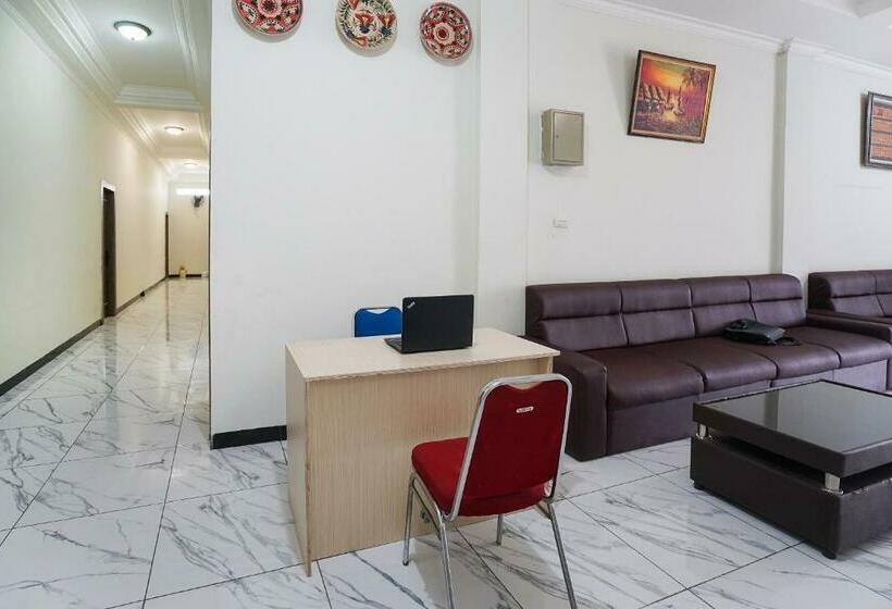 호텔 Oyo 91711 Grand Ansara Mentari Residence