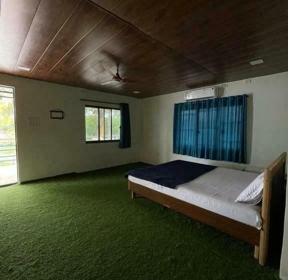 منتجع Kukoos Farm