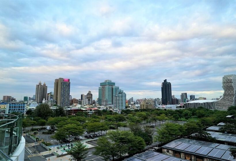 هتل City Suites  Kaohsiung Chenai