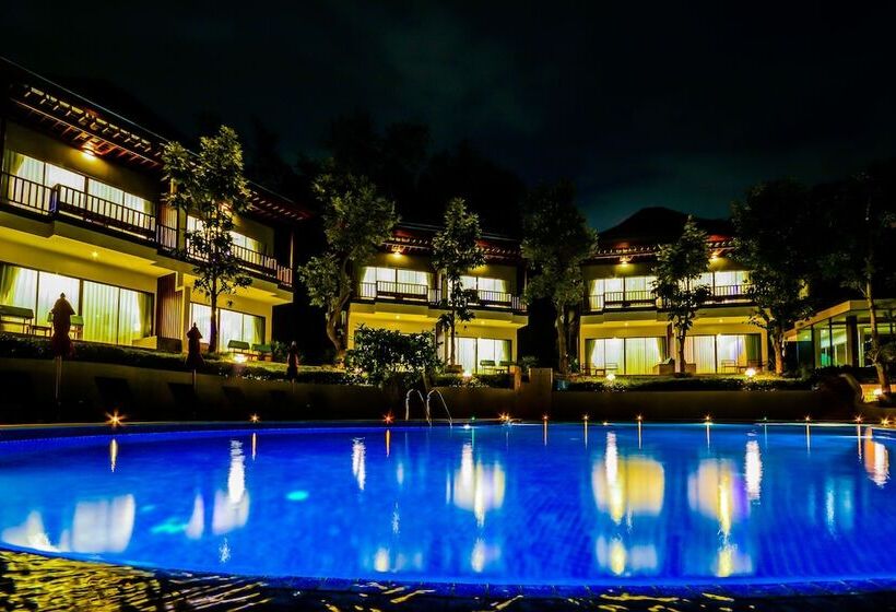 ホテル Crystal Wild Resort Panwa Phuket