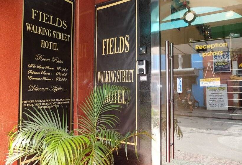 בית מלון כפרי Fields Walking Street