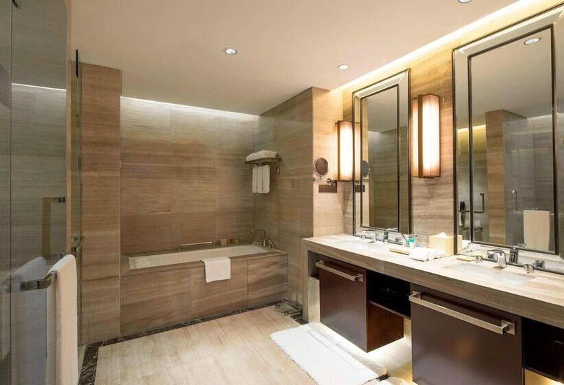 Hotel Four Points By Sheraton Hefei, Shushan