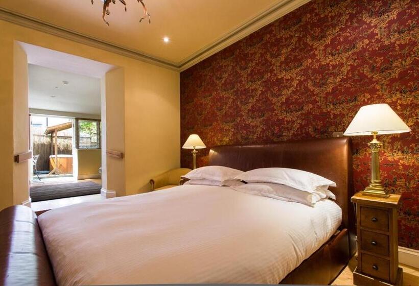 Отель Moss Grove Organic