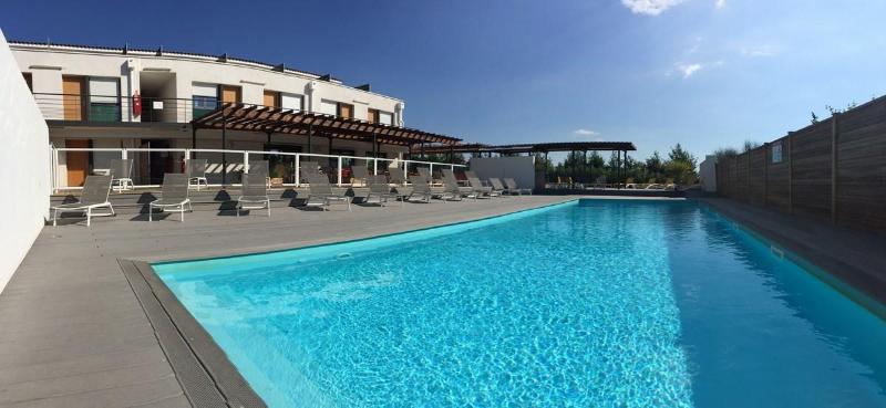 هتل Adonis Aix En Provence