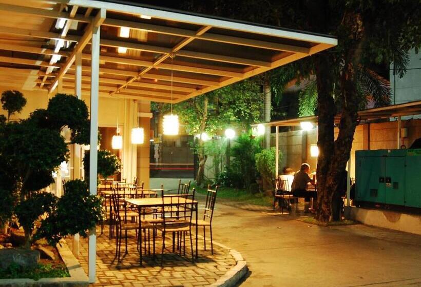 فندق Rumi Apartelle
