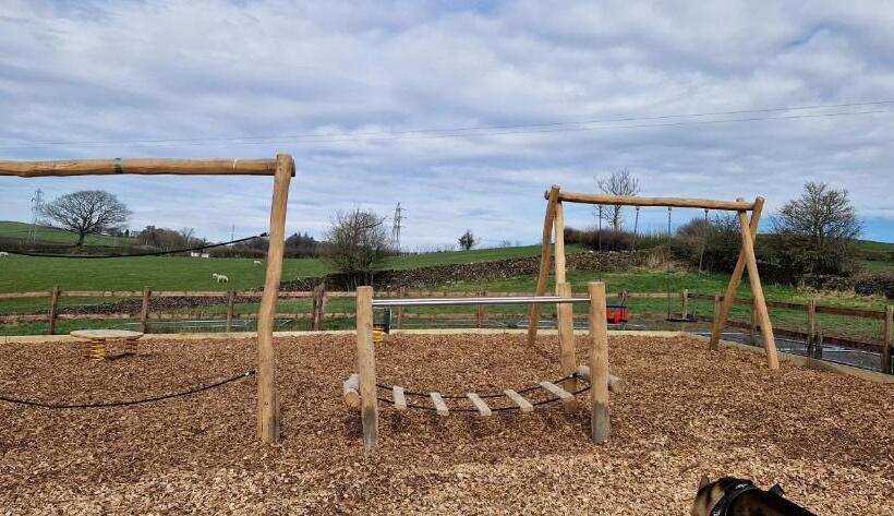 田舎風ホテル Station Inn B&b