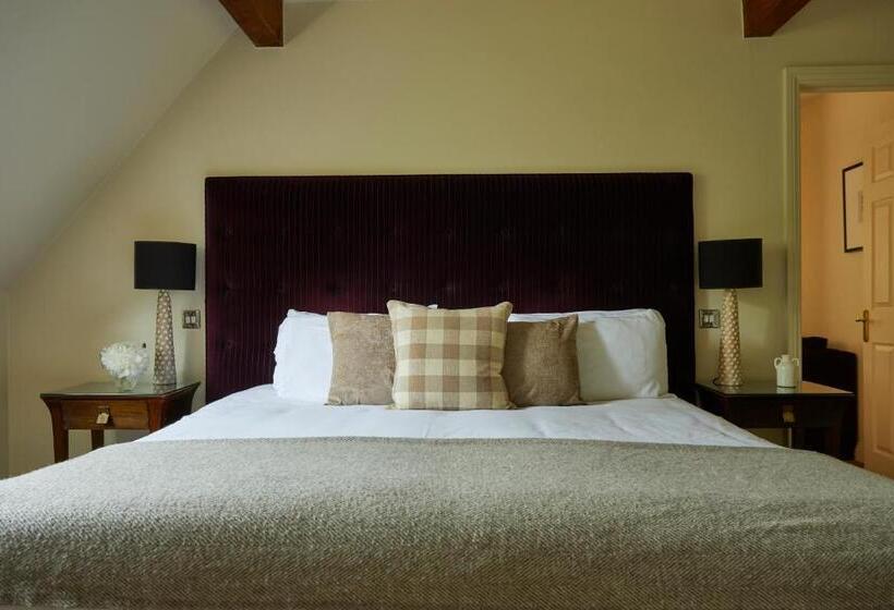 ホテル The Slaughters Country Inn