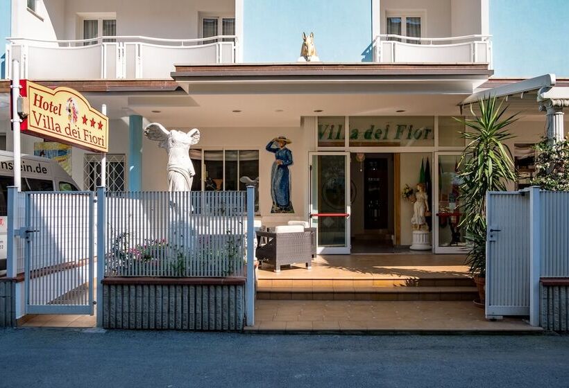 فندق Villa Dei Fiori   Sul Mare Con Piscina