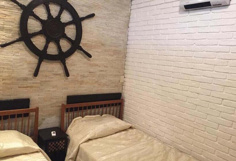 هاستل Palmeras Del Verdun