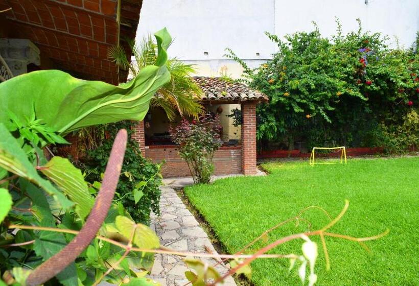 فندق El Mesón De Doña Josefina