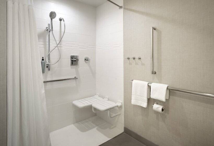 هتل Residence Inn By Marriott Fresno Clovis