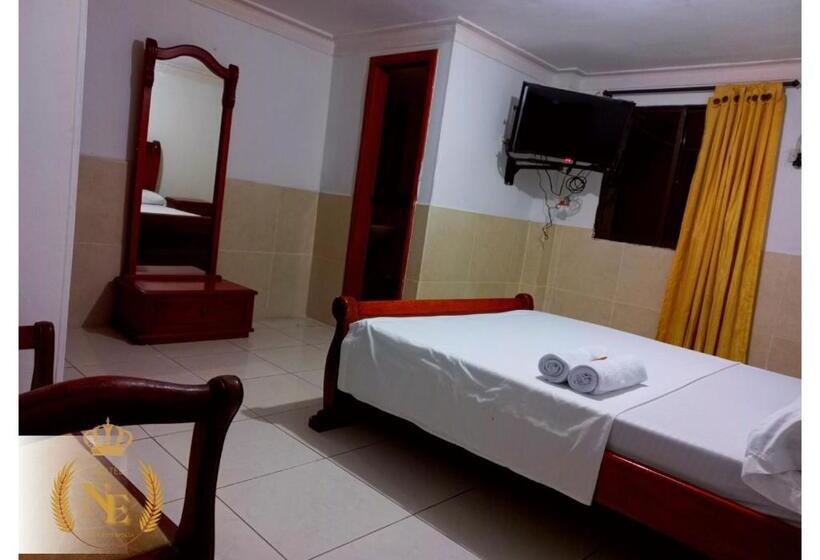 هتل Nueva Esperanza