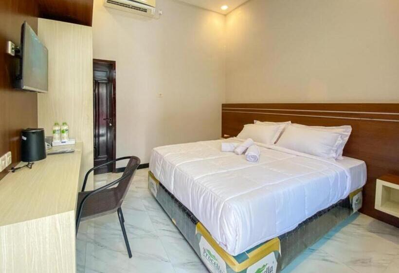 هتل Reddoorz Plus At Orange Diponogoro Palangkaraya