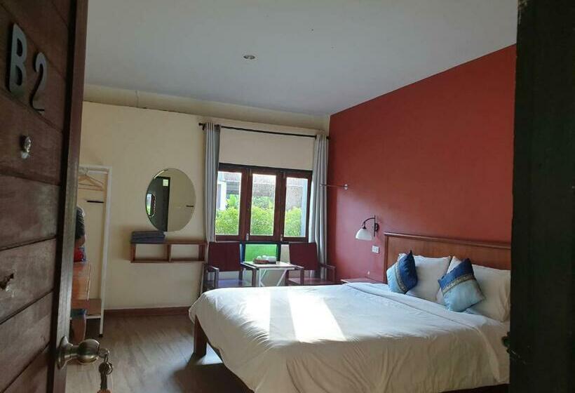 Thebedkolok Resort