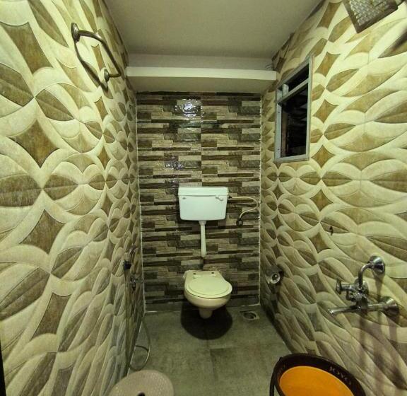 בית מלון כפרי Phoenix,panvel