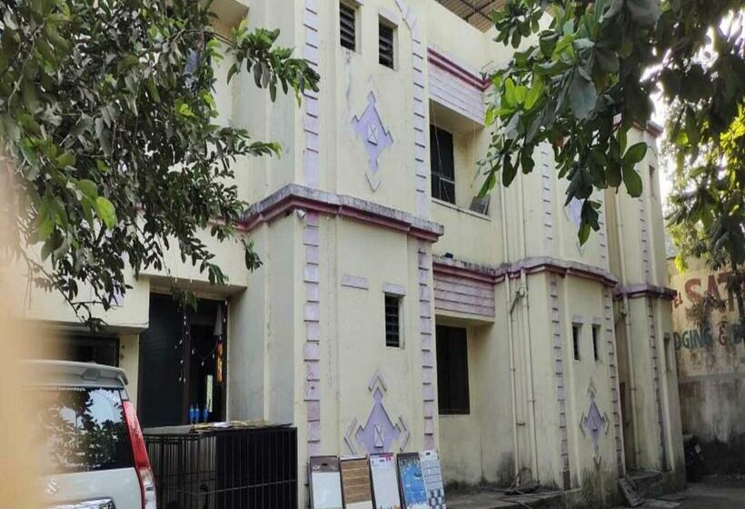 ホテル Satkar Lodging & Boarding By Wb Inn