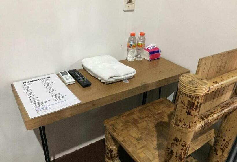 پانسیون Kampoeng Osing Syariah Guest House