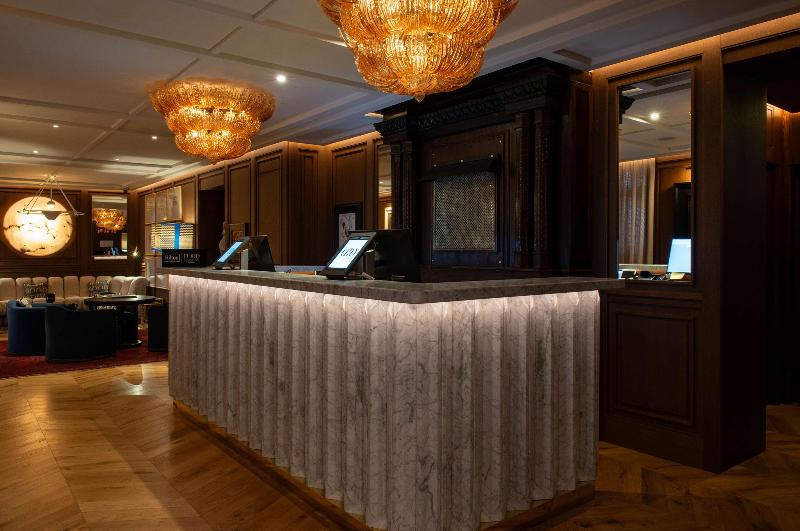 هتل Montera Madrid, Curio Collection By Hilton