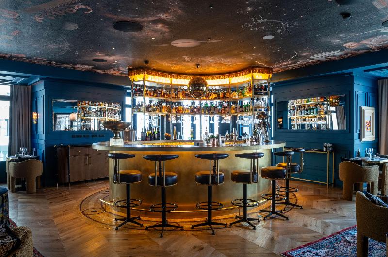 هتل Montera Madrid, Curio Collection By Hilton