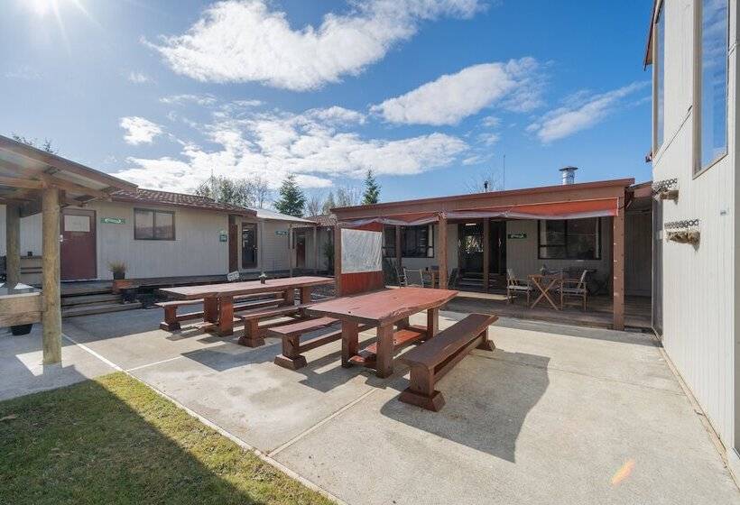 הוסטל Te Anau Central Backpackers