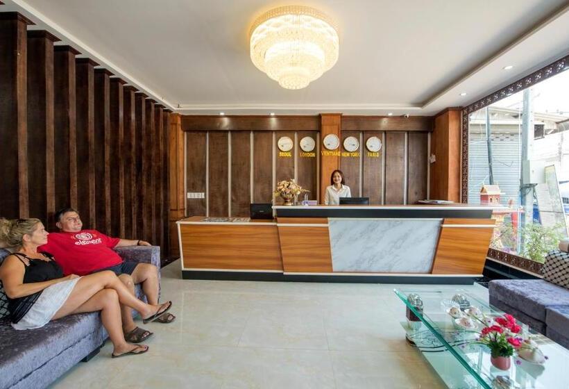 هتل Vang Vieng Freedom Star S