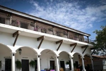 Hotel Las Puertas de Suchitoto