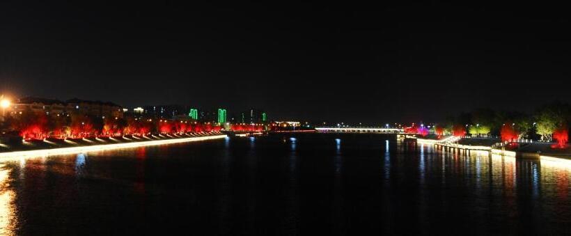 فندق Pullman Qingdao Ziyue