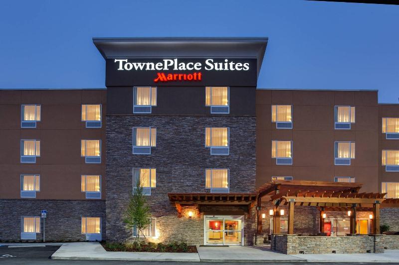 בית מלון כפרי Towneplace Suites By Marriott Gainesville Northwest