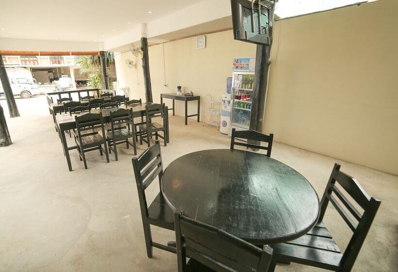 پانسیون Maylay Guesthouse