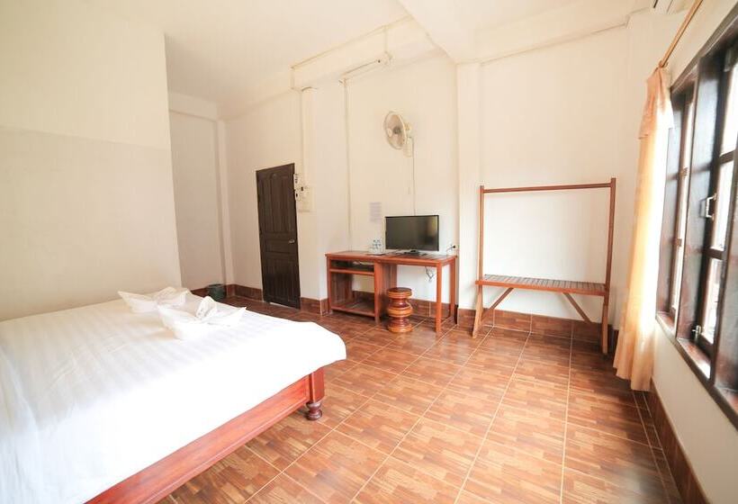 پانسیون Maylay Guesthouse