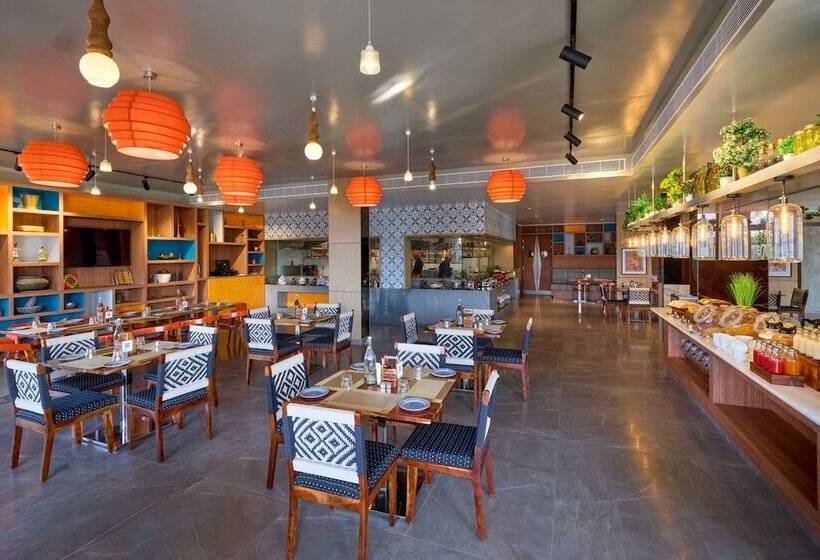 בית מלון כפרי Zone By The Park Gopalpur